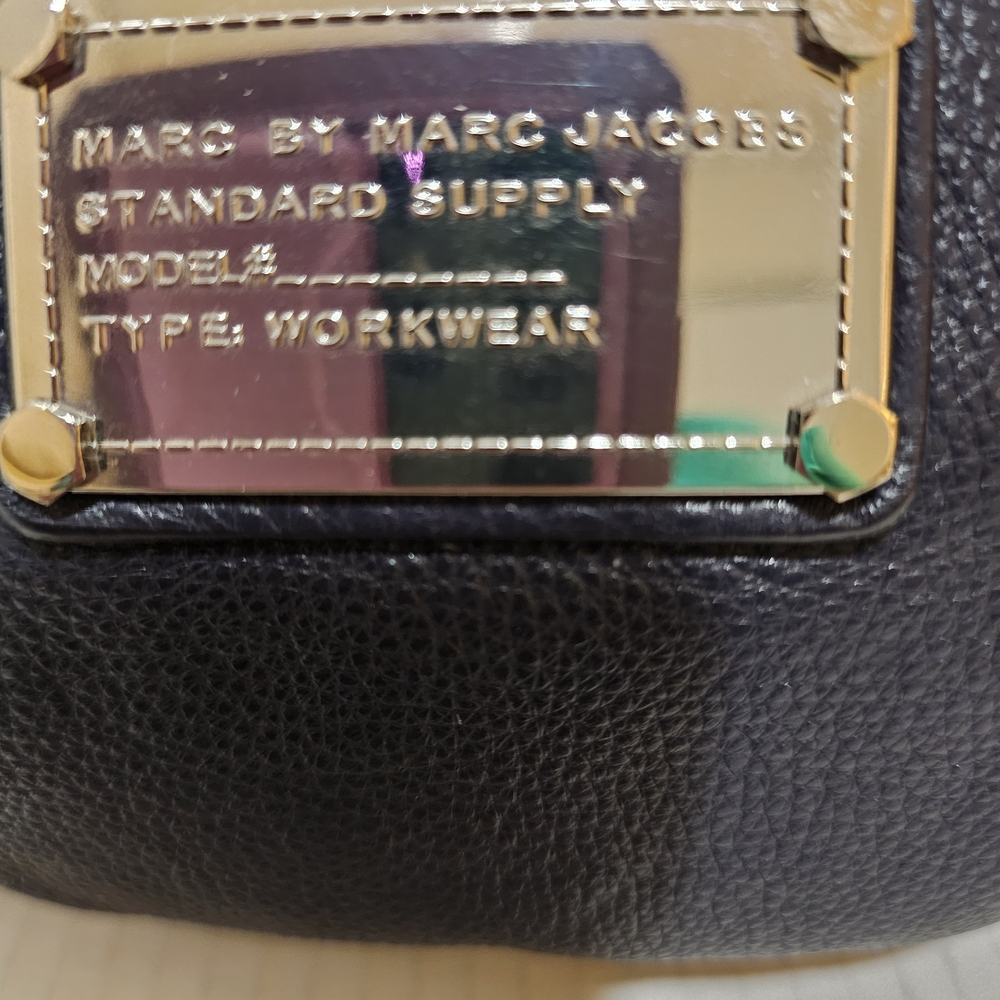 Marc by Marc Jacobs Navy Blue Pebbled Leather Crossbody Bag with Silver Hardware - Picture 4 of 12